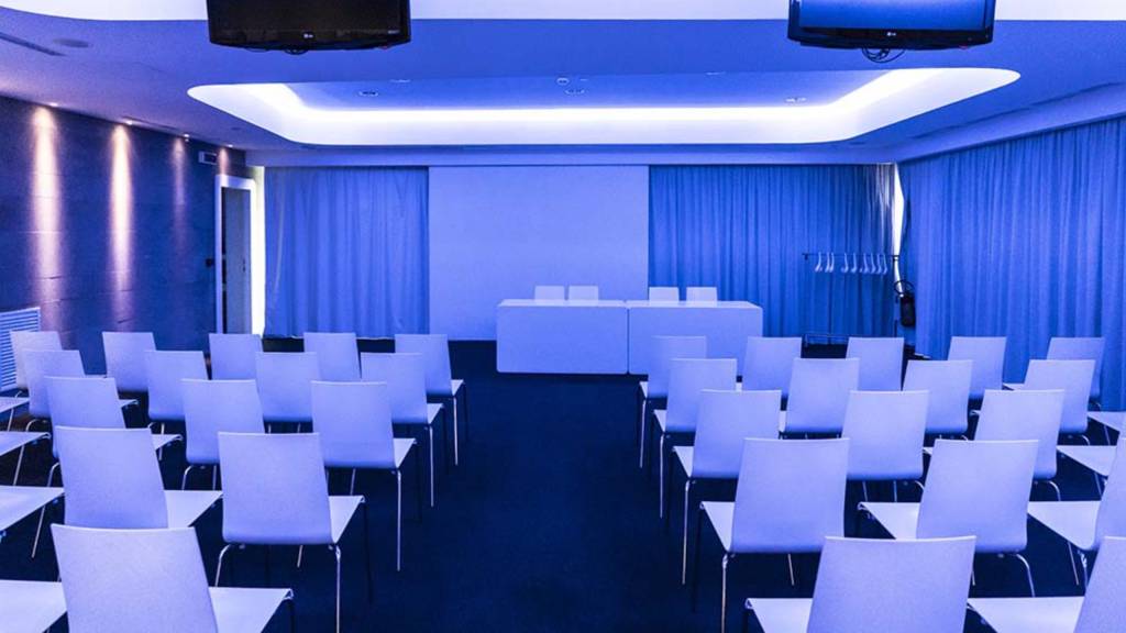 A-Point-Arezzo-Park-Hotel-Meeting-sala-bigben-gallery2