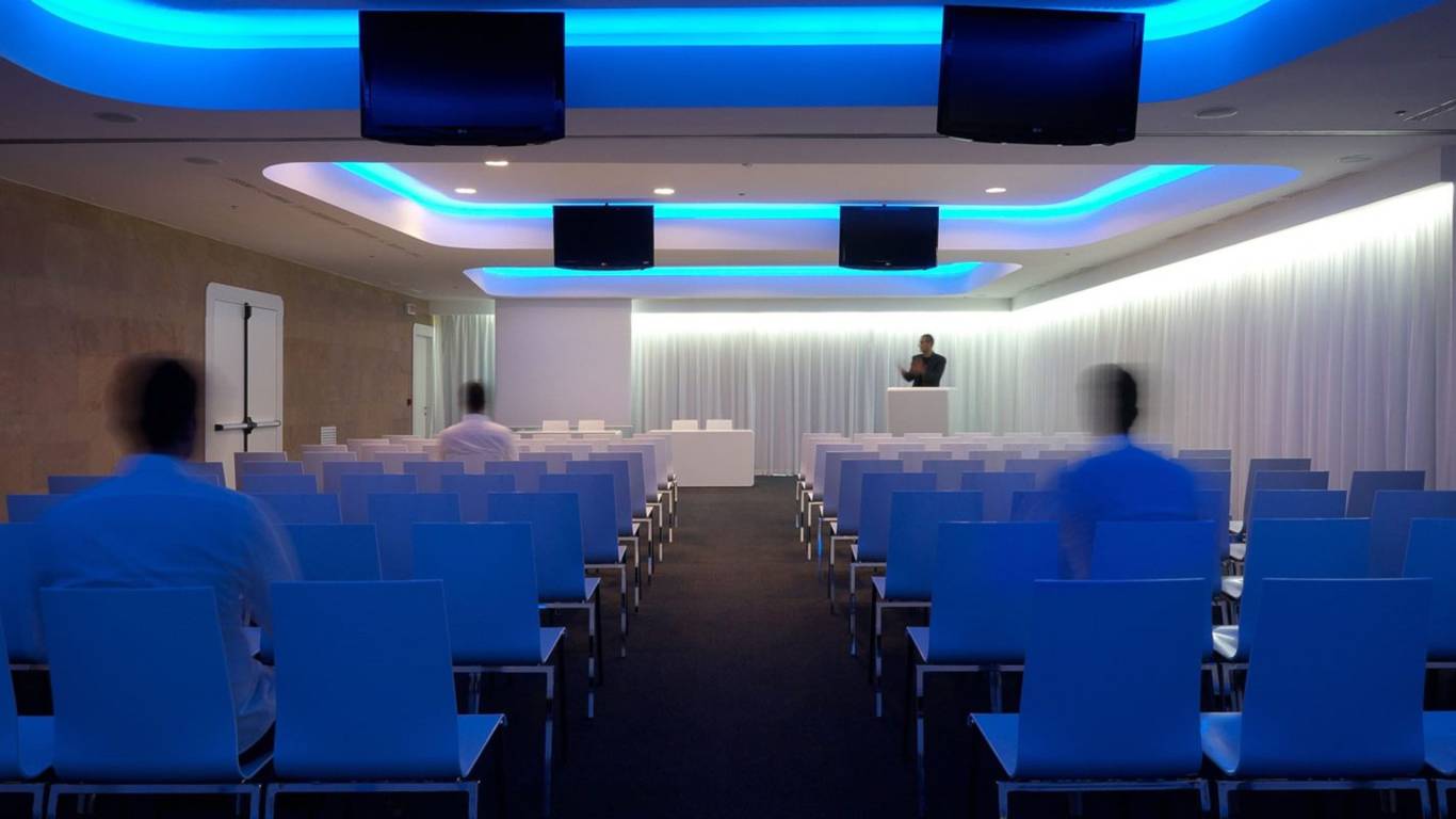 A-Point-Arezzo-Park-Hotel-Meeting-sala-one-1920x800
